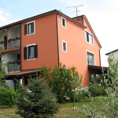 Apartamento Mirjana Umago