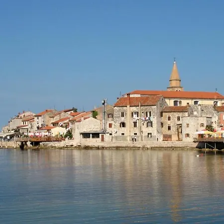 Apartamento Mirjana *