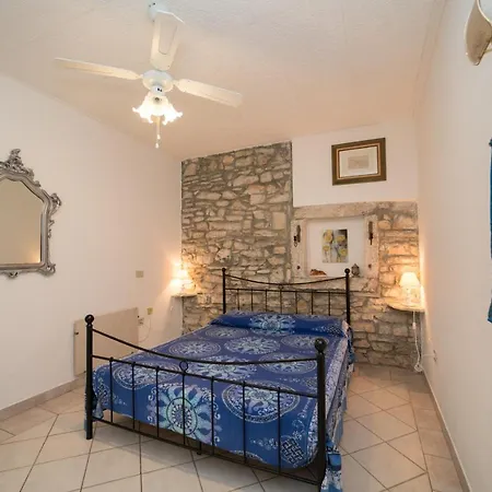 Apartamento Mirjana *